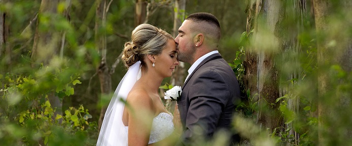 Celebrant led wedding woodland wedding